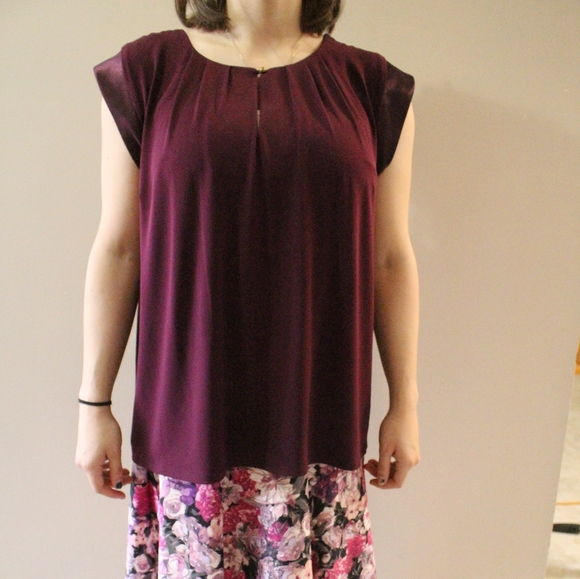 Shirt - Picture 3 of 8